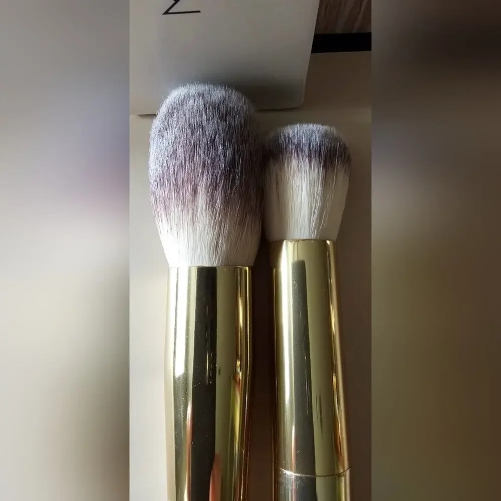 Battington BeautyBattington Powder and Contour Brush Set NIB